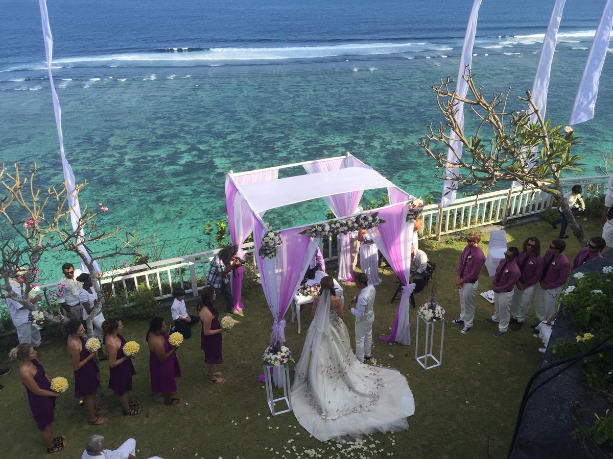 Indigo Dream Surf & Holiday Retreat Uluwatu Екстериор снимка