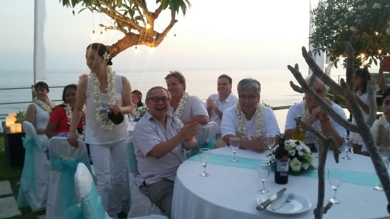 Indigo Dream Surf & Holiday Retreat Uluwatu Екстериор снимка