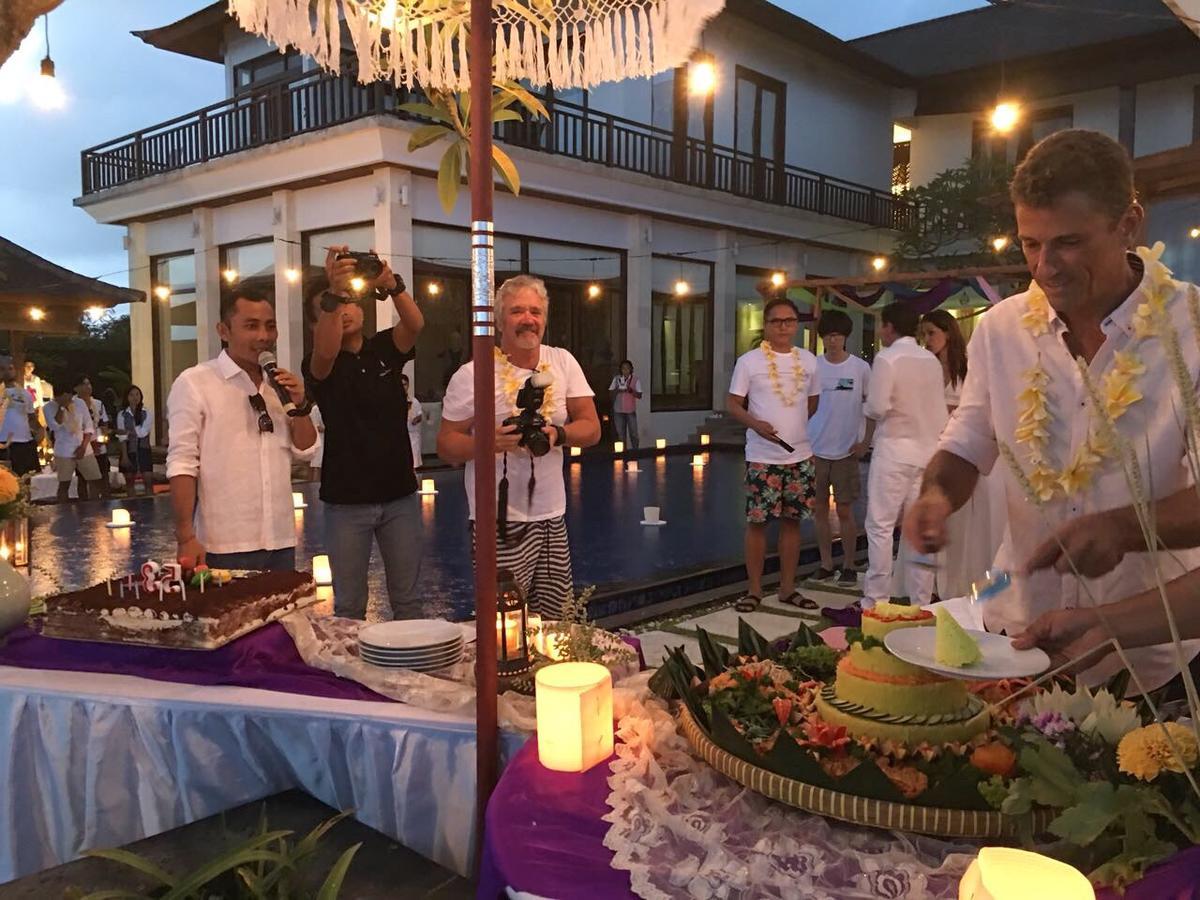 Indigo Dream Surf & Holiday Retreat Uluwatu Екстериор снимка