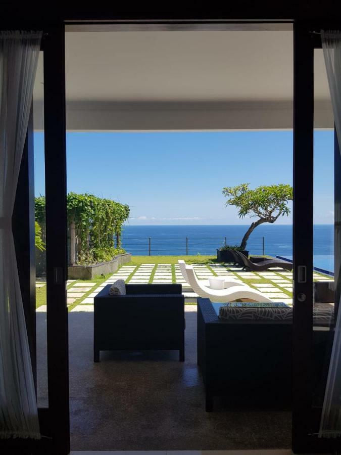 Indigo Dream Surf & Holiday Retreat Uluwatu Екстериор снимка